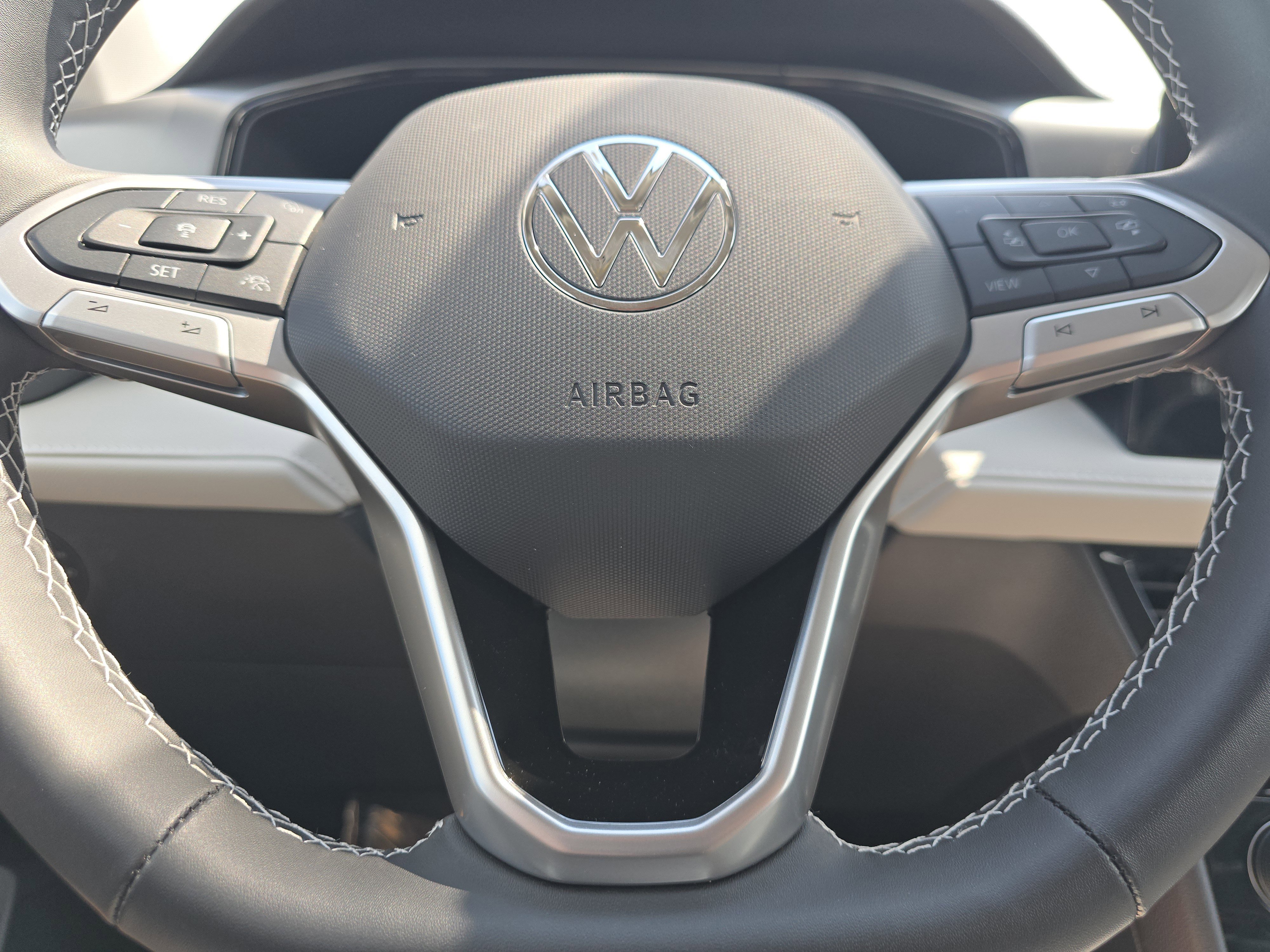 New 2025 Volkswagen Taos S image 20