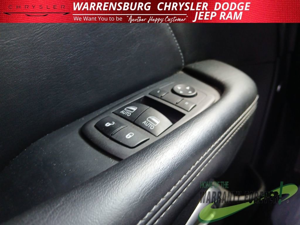 Used 2023 Dodge Challenger SXT w/ Plus Package image 29