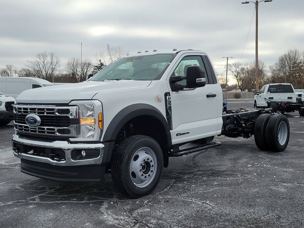 New 2026 Ford F550 4x4 Regular Cab Super Duty image 2