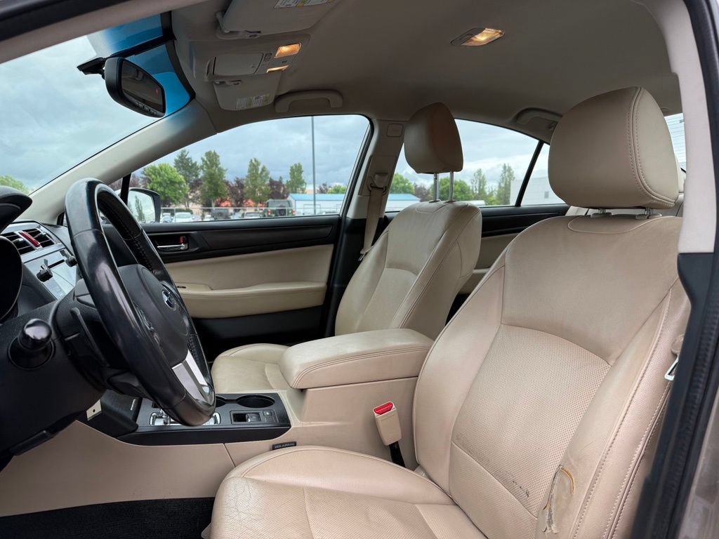 Used 2015 Subaru Legacy 2.5i Limited AWD/4WD image 9