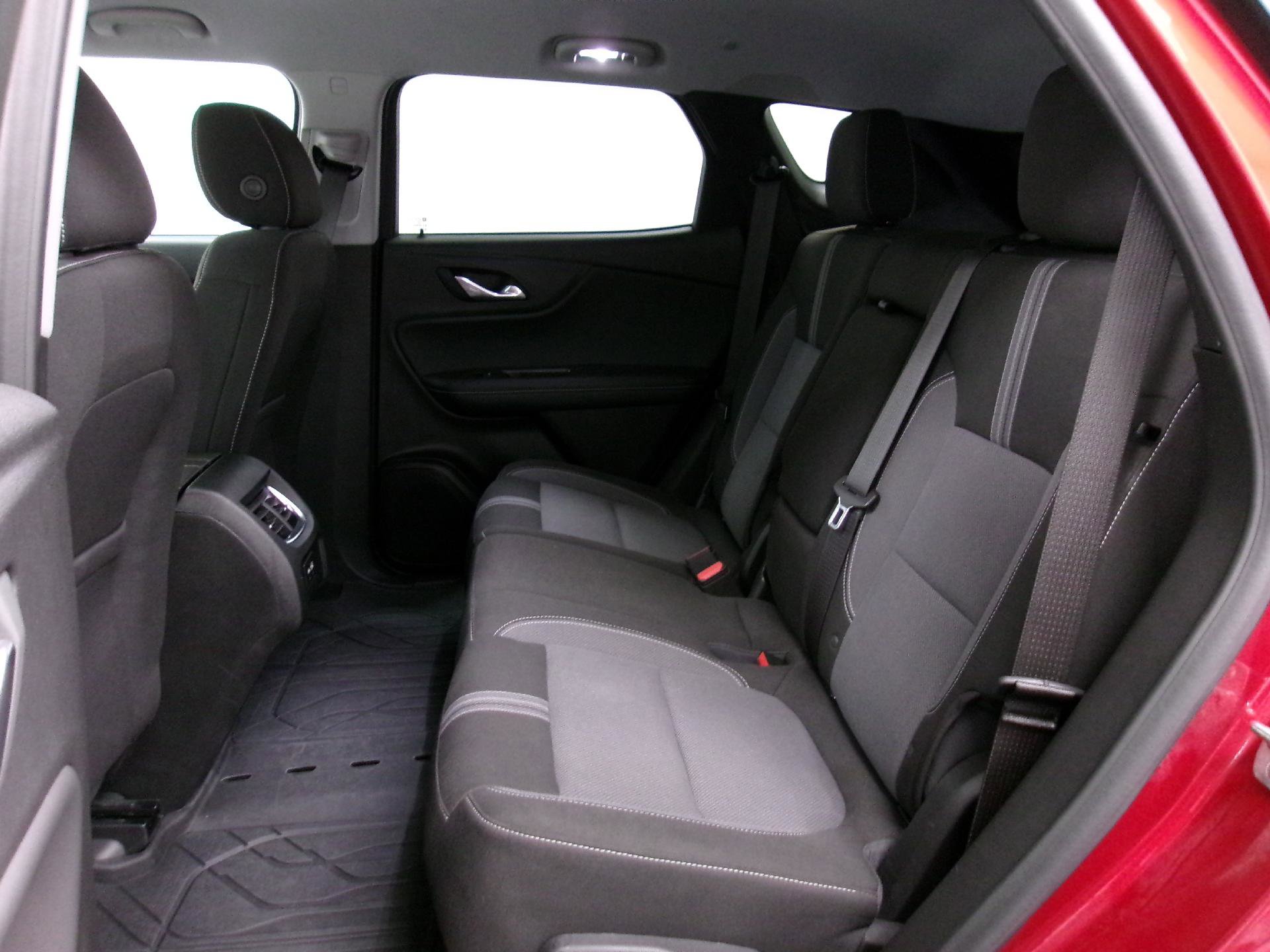 Certified 2024 Chevrolet Blazer LT w/ Convenience Package image 9