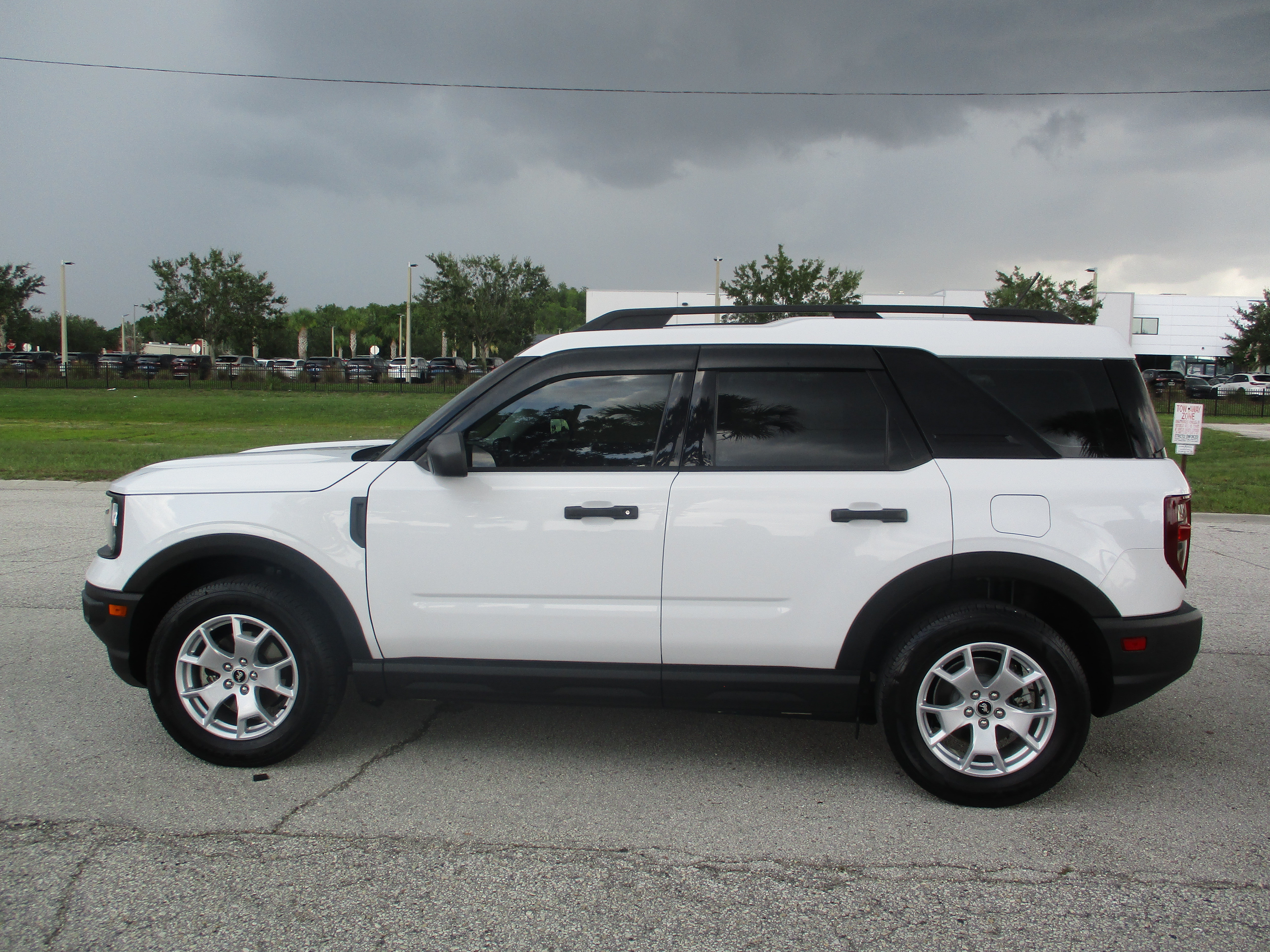 Certified 2021 Ford Bronco Sport AWD/4WD image 4