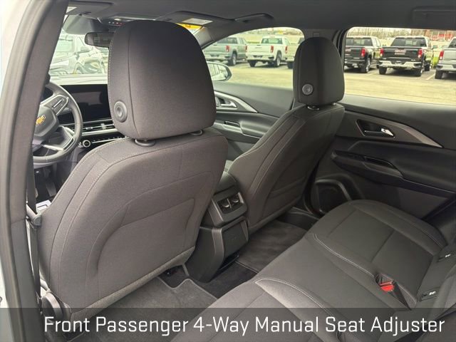 Used 2026 Chevrolet Equinox EV LT image 24