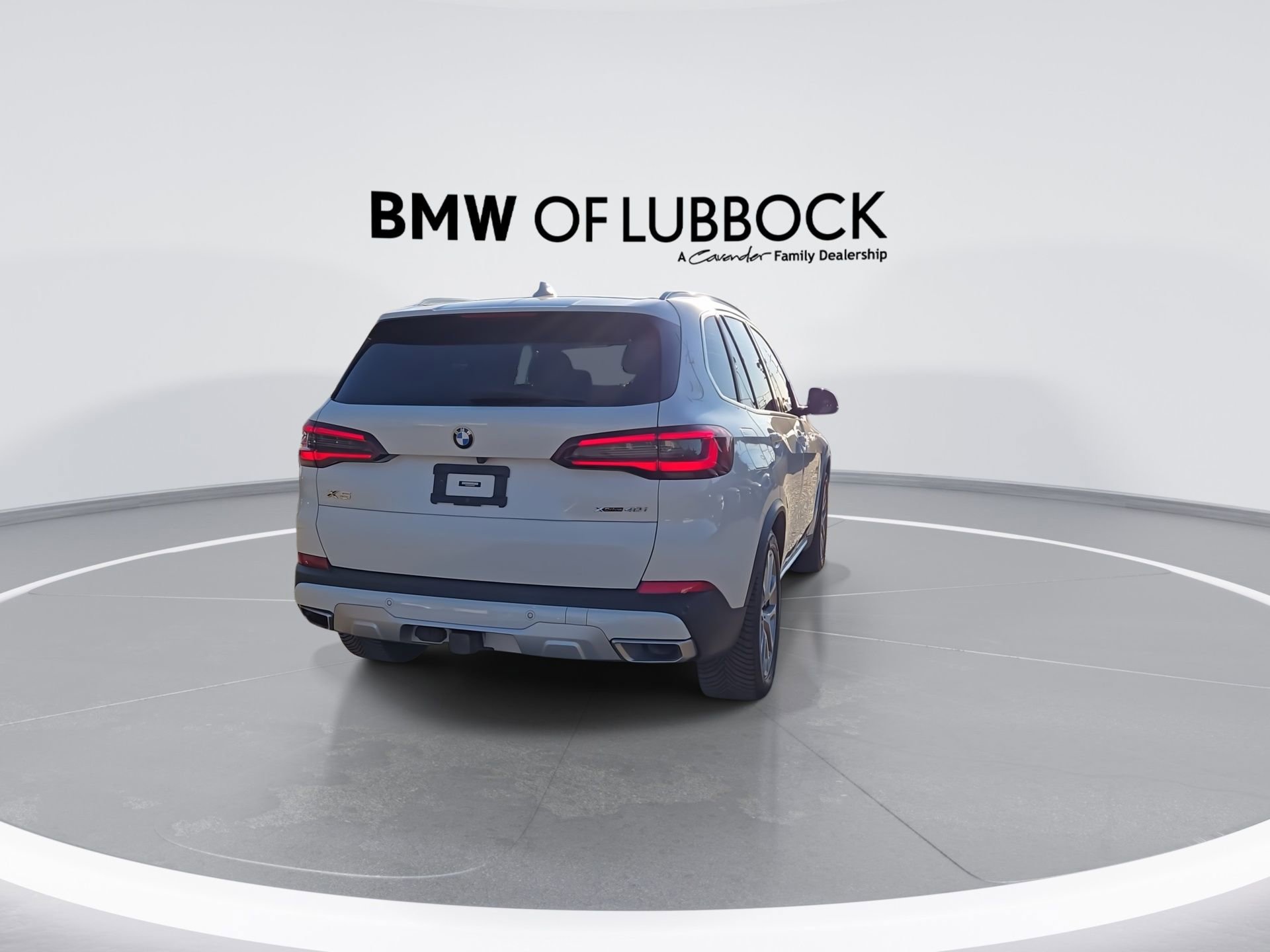 Used 2022 BMW X5 xDrive40i w/ Executive Package AWD/4WD image 7
