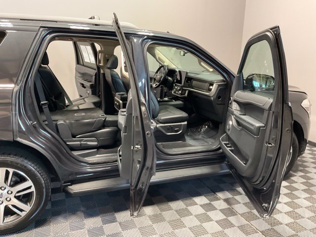 Used 2024 Ford Expedition XLT AWD/4WD image 22