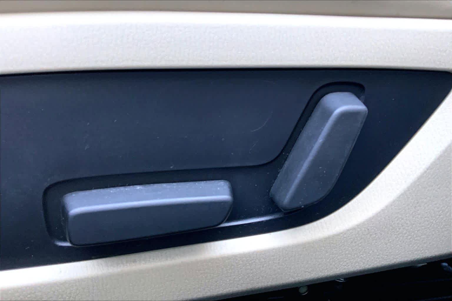 Used 2020 MAZDA MAZDA6 Touring FWD image 35