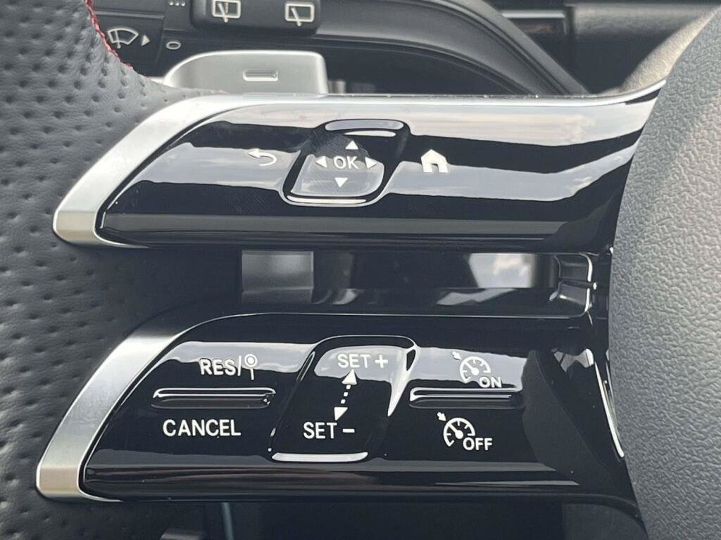 New 2026 Mercedes-Benz GLA 250 4MATIC image 34