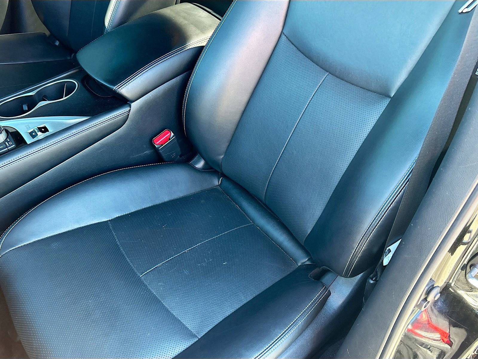 Used 2023 INFINITI Q50 Sensory image 20