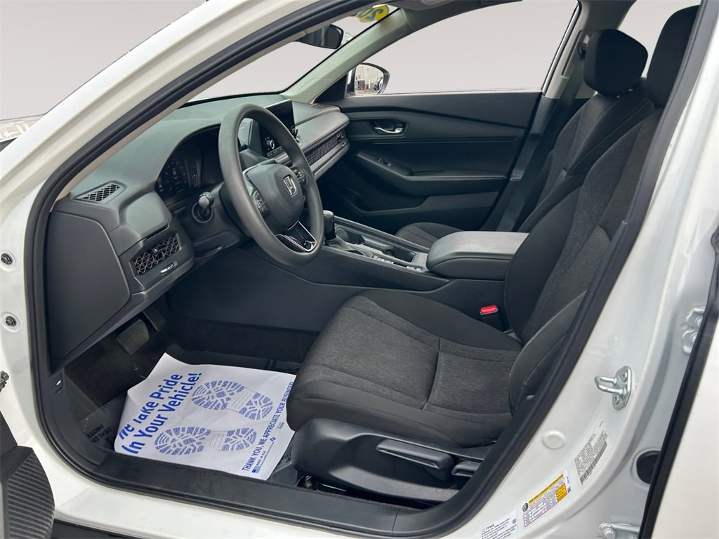 Used 2023 Honda Accord LX image 10