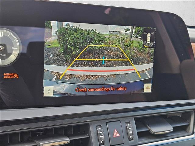 Used 2025 Lexus ES 350 w/ Premium Package FWD image 13