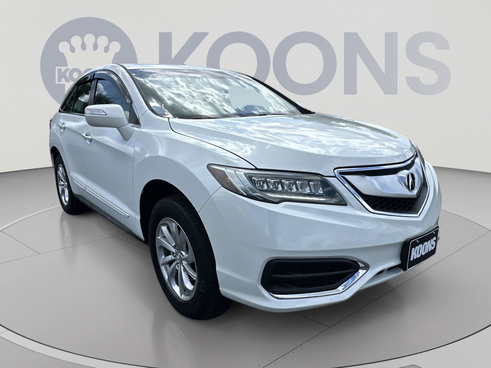 Used 2018 Acura RDX w/ Technology Package AWD/4WD image 2
