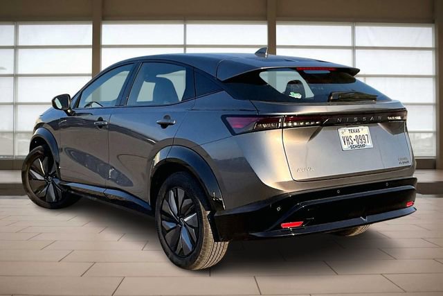 Used 2023 Nissan Ariya AWD image 13