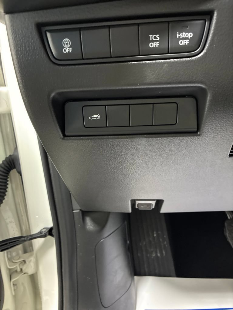 Used 2024 MAZDA CX-90 3.3 Turbo w/ Preferred Plus AWD/4WD image 14