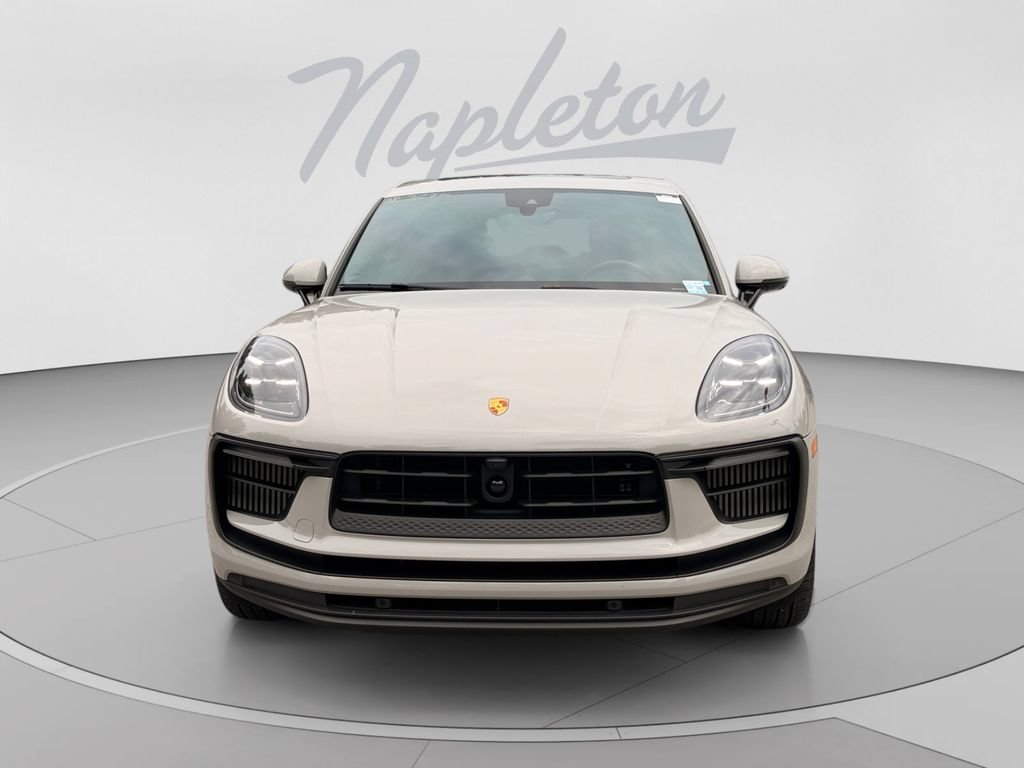 Used 2023 Porsche Macan S AWD/4WD image 9