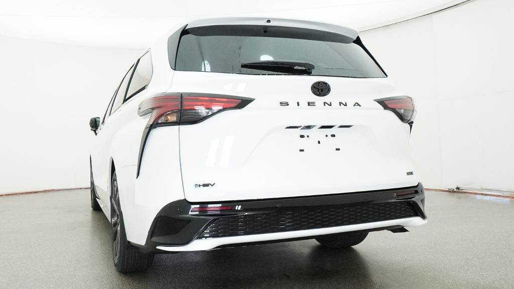 New 2026 Toyota Sienna XSE FWD image 25