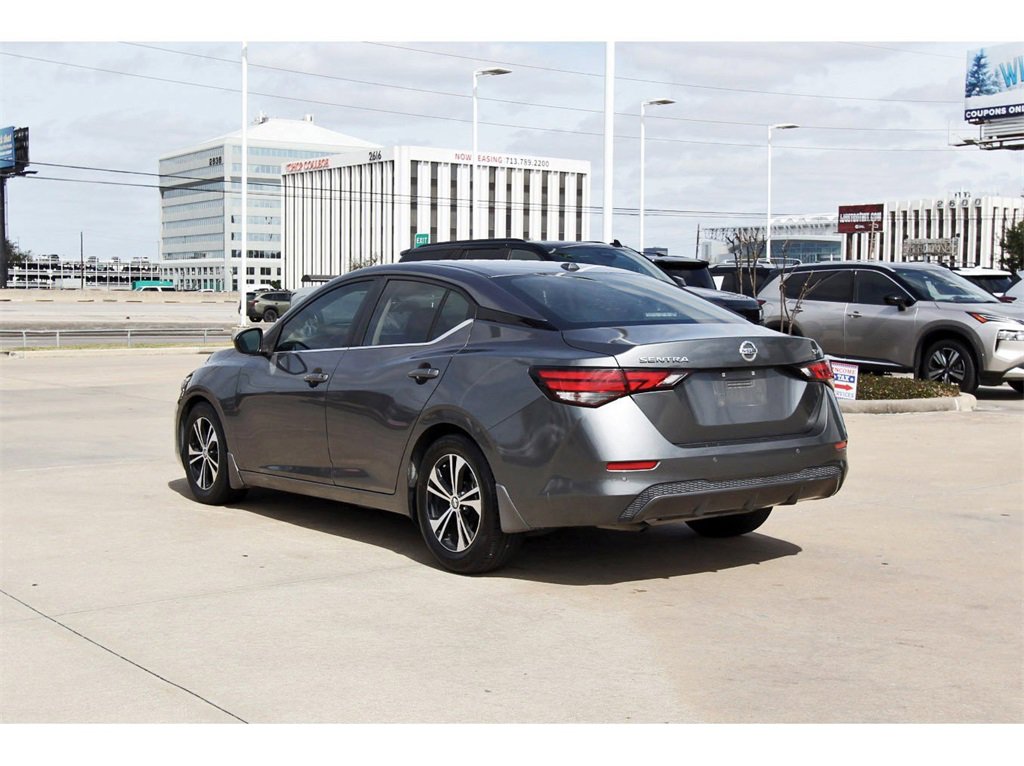 Used 2021 Nissan Sentra SV image 4