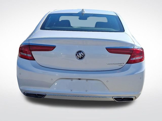 Used 2019 Buick LaCrosse Avenir w/ Driver Confidence Package II image 5