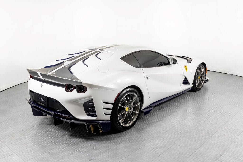 Used 2023 Ferrari 812 Competizione RWD image 2