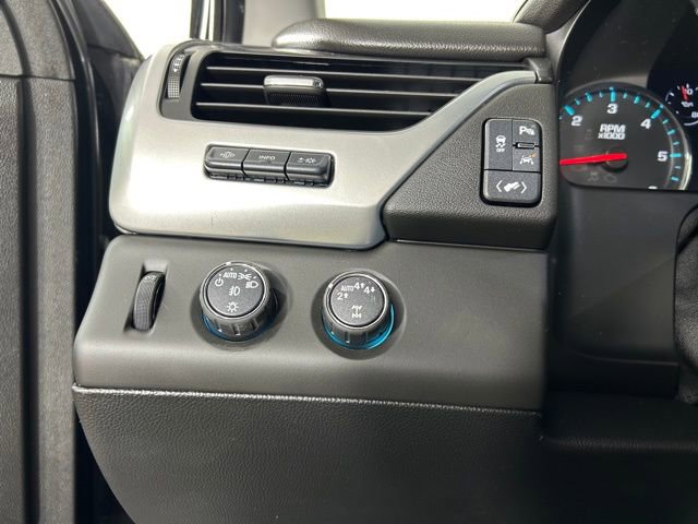 Used 2019 Chevrolet Suburban Premier image 22