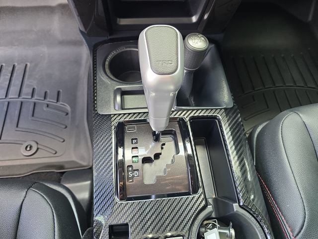 Used 2024 Toyota 4Runner TRD Off-Road Premium w/ Moonroof Package AWD/4WD image 23