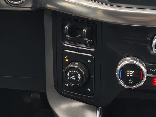 Used 2021 Ford F150 Lariat w/ Max Trailer Tow Package image 25