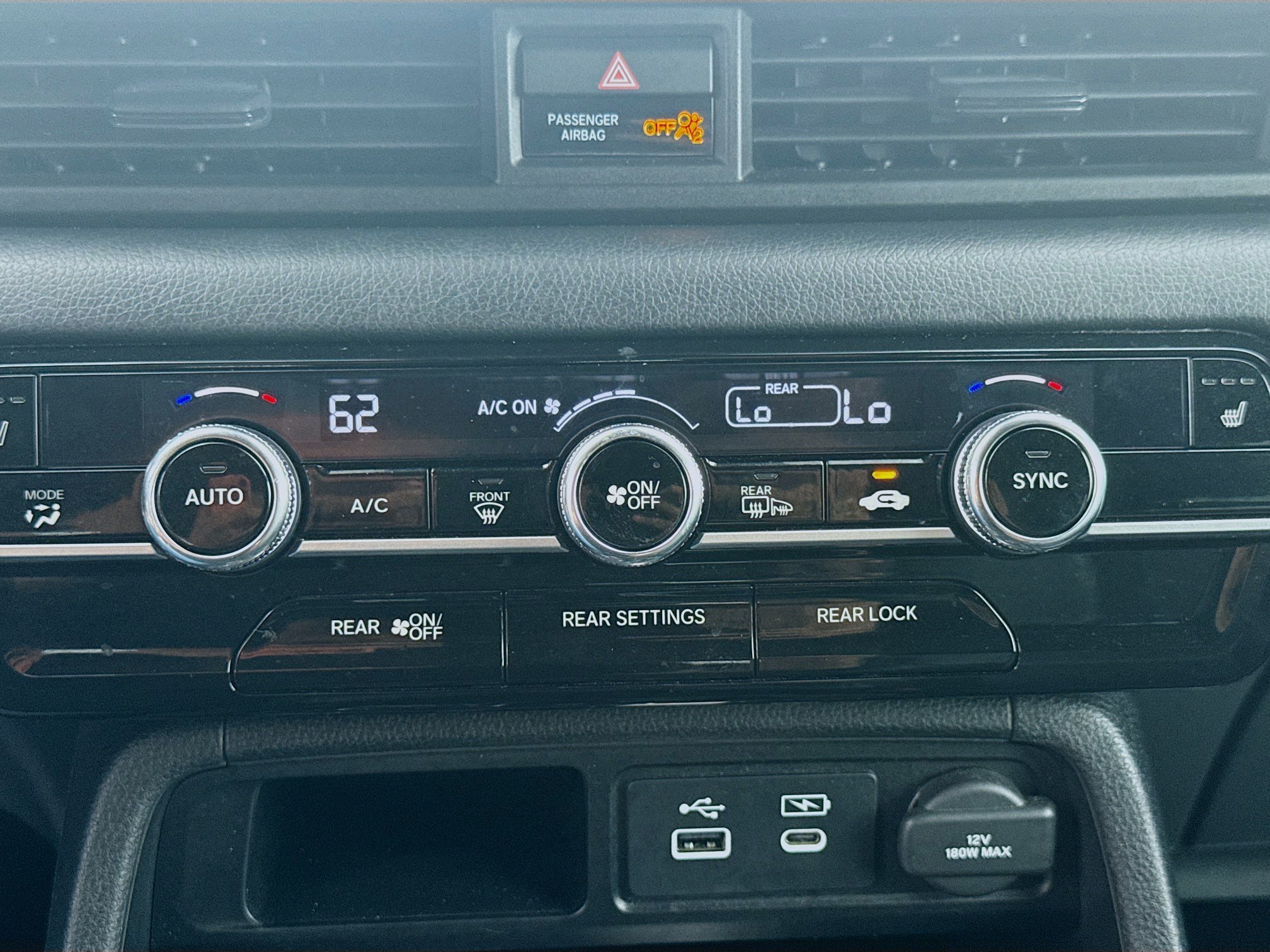 Certified 2025 Honda Pilot Touring image 15