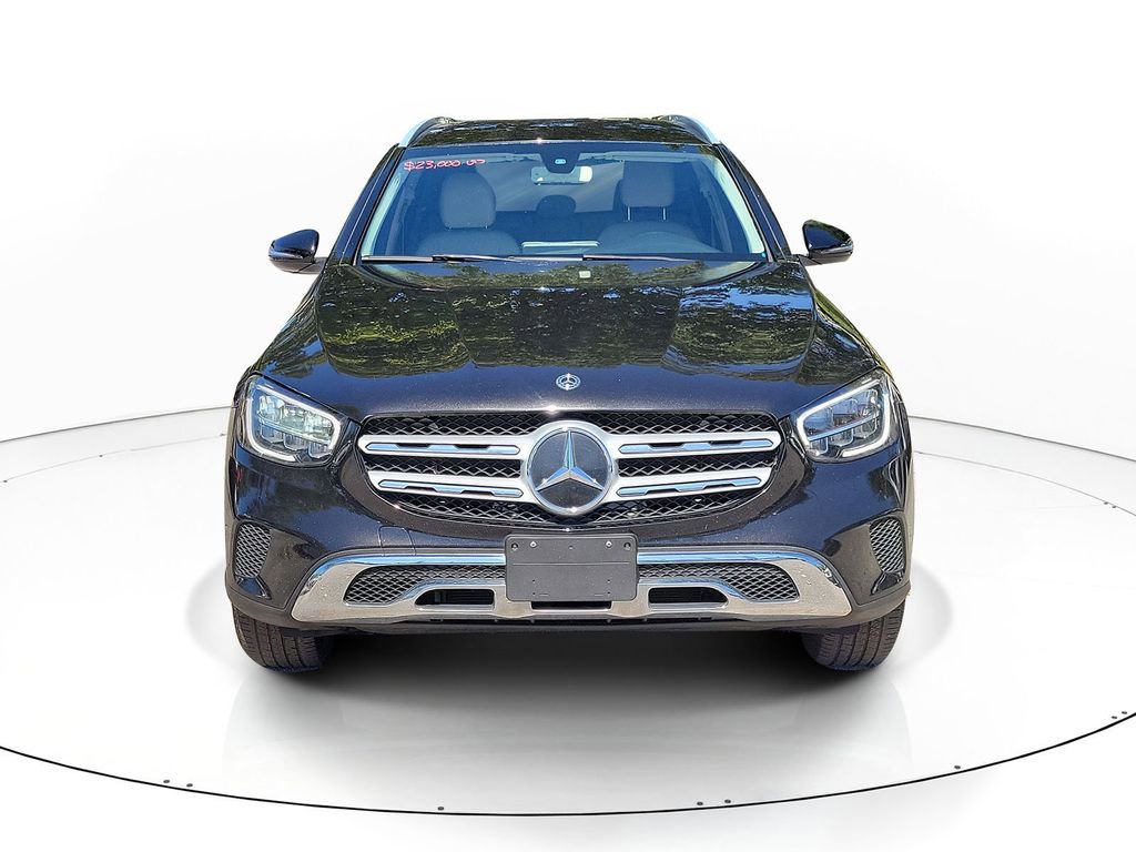 Used 2020 Mercedes-Benz GLC 300 4MATIC image 2