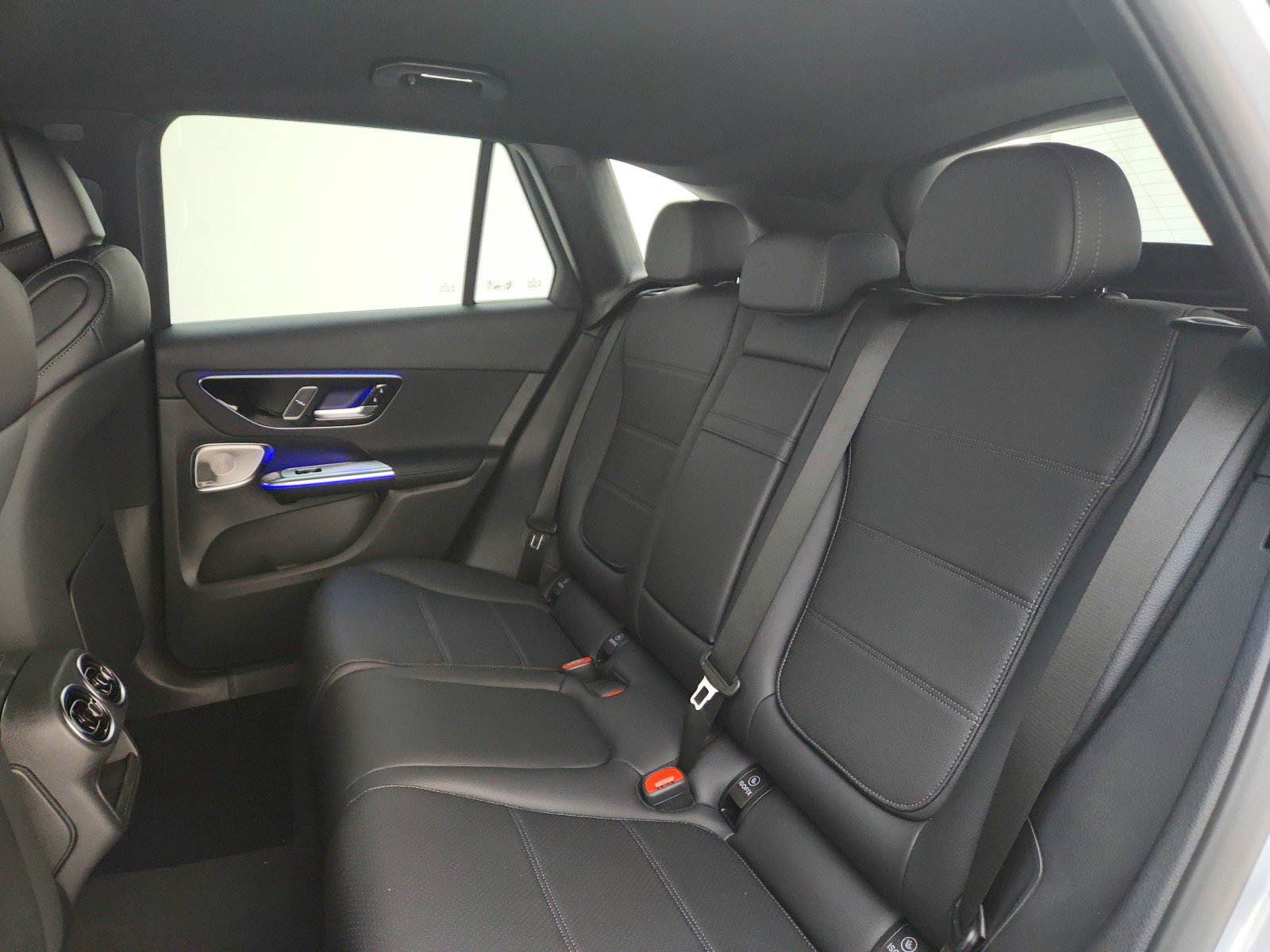 New 2025 Mercedes-Benz GLC 300 image 14