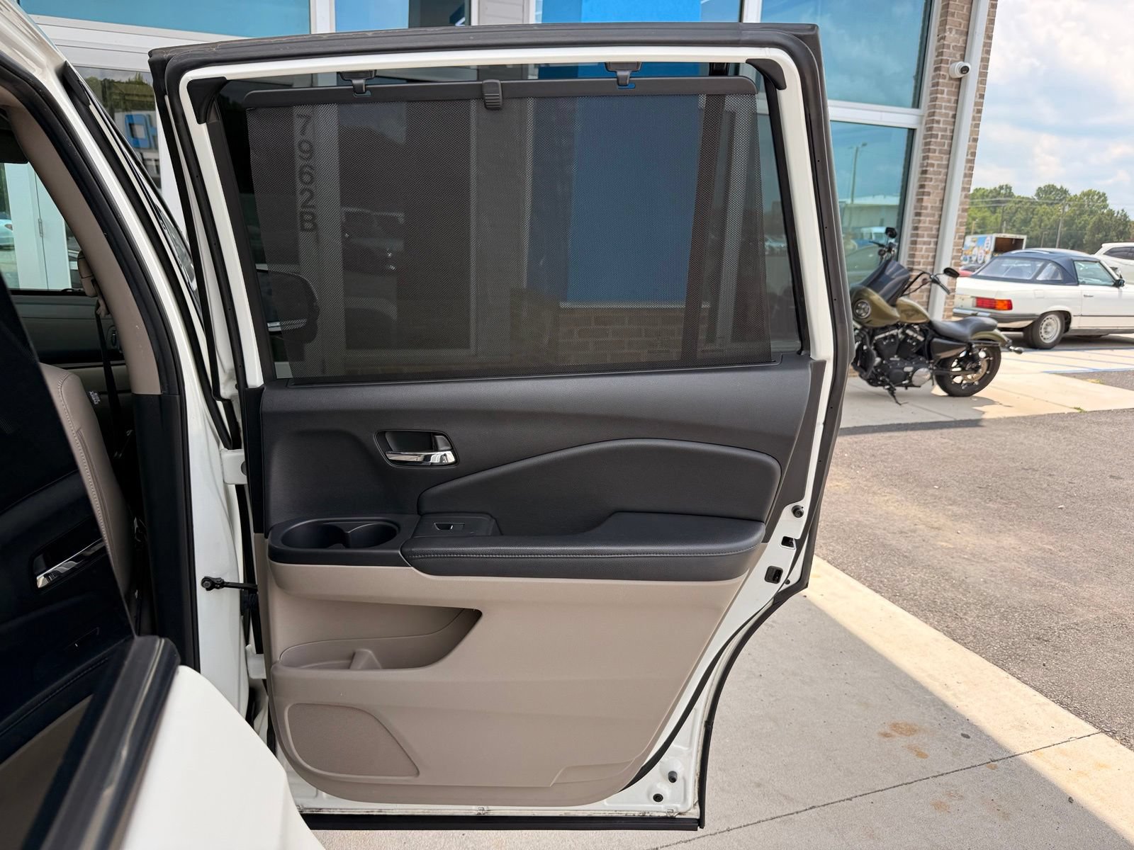 Used 2018 Honda Pilot Touring image 25