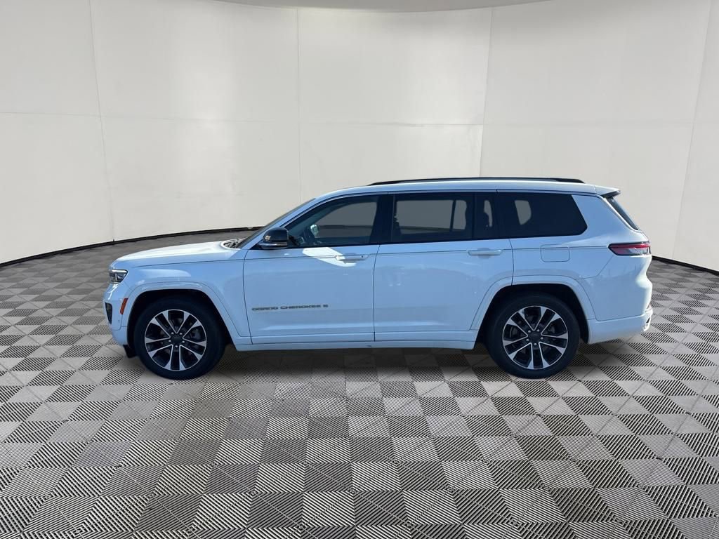 Used 2021 Jeep Grand Cherokee L Overland image 2