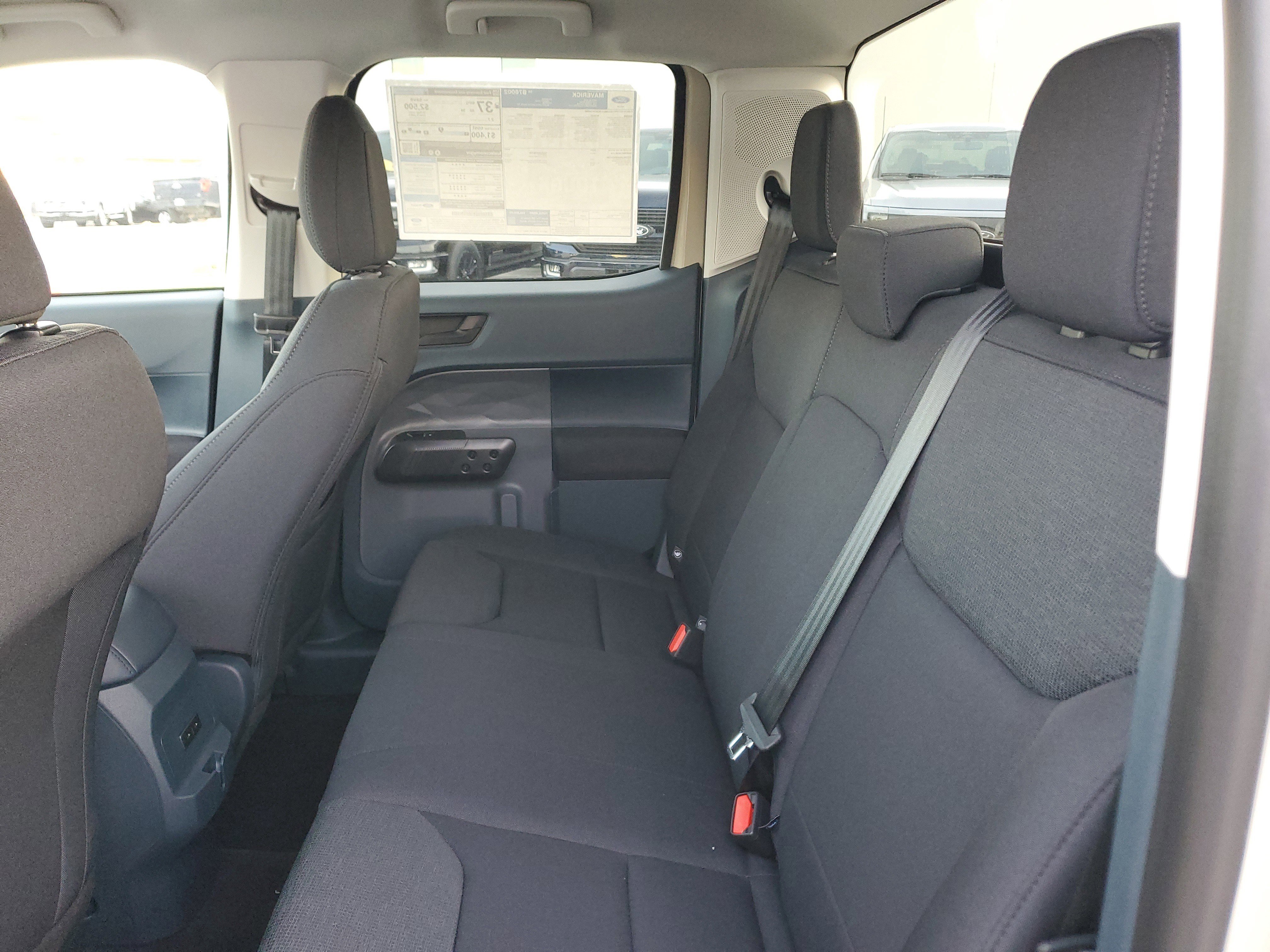 New 2025 Ford Maverick XL w/ Equipment Group 101A image 12