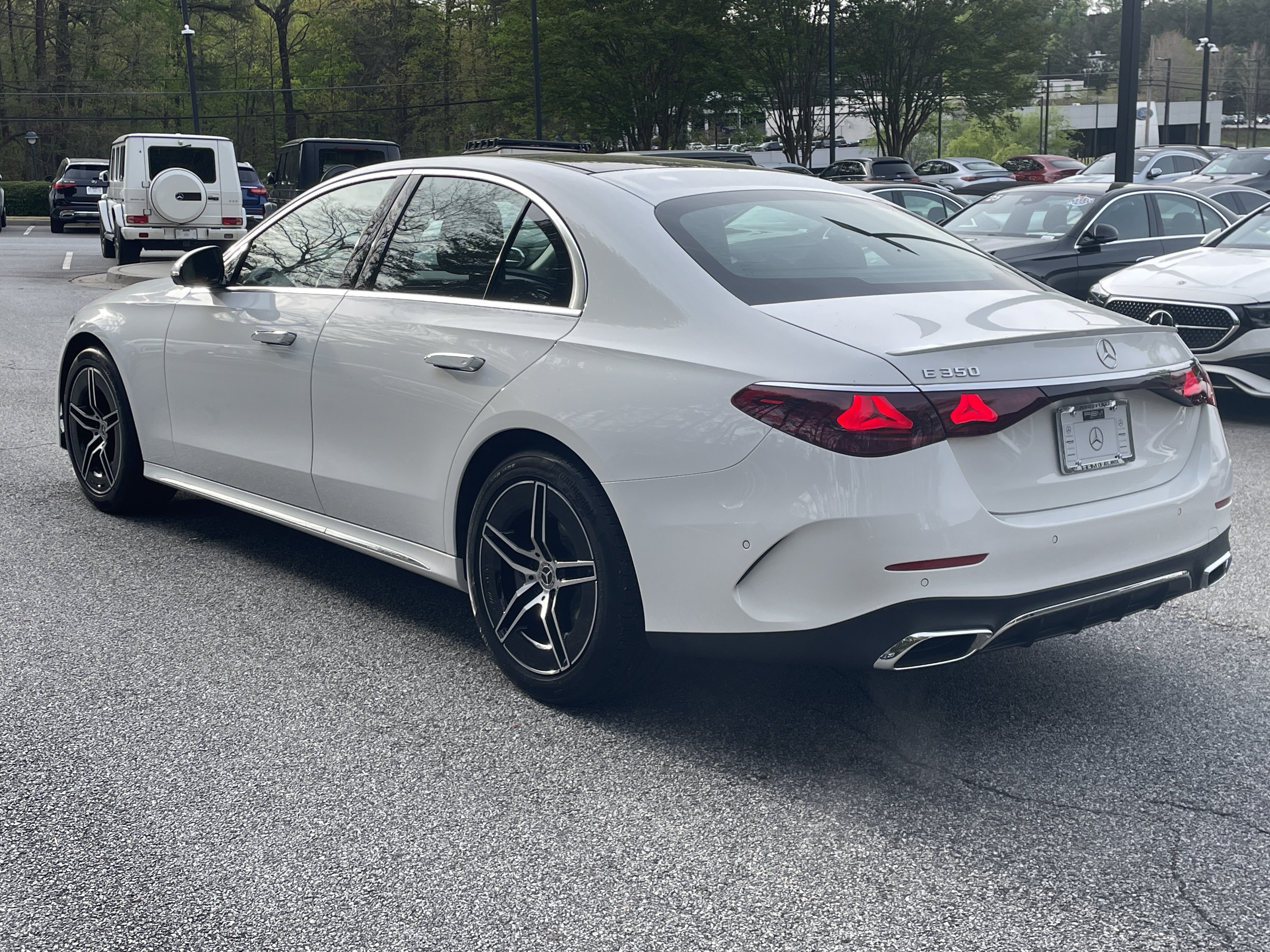 Used 2025 Mercedes-Benz E 350 Sedan image 14