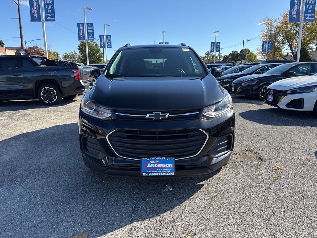 Certified 2021 Chevrolet Trax LT w/ Driver Confidence Package image 2