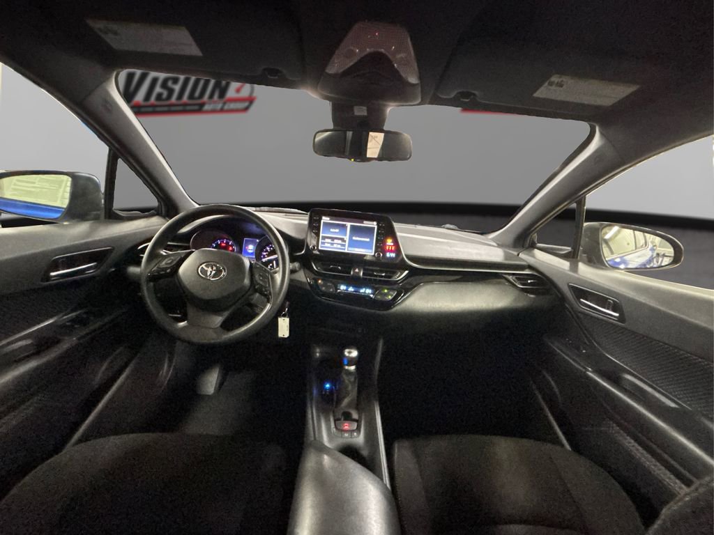 Used 2019 Toyota C-HR LE image 23