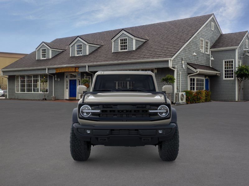 New 2025 Ford Bronco Outer Banks w/ Sasquatch Package AWD/4WD image 6