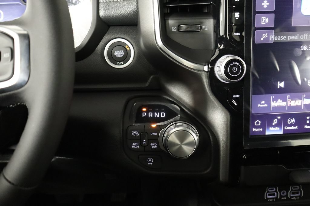 New 2027 RAM 1500 Laramie AWD/4WD image 29