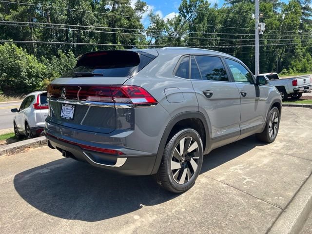 New 2026 Volkswagen Atlas Cross Sport SE FWD image 3