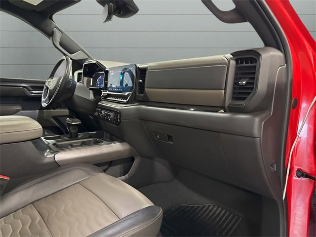 Used 2024 Chevrolet Silverado 1500 ZR2 w/ Technology Package image 35