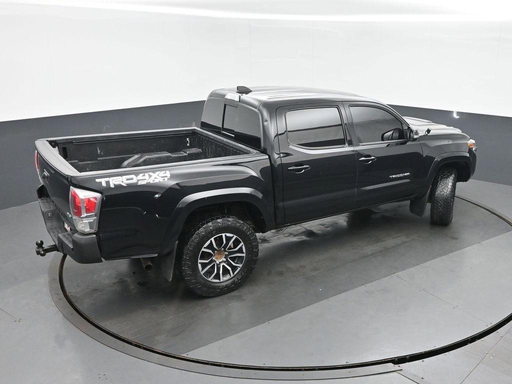Used 2020 Toyota Tacoma TRD Sport AWD/4WD image 33