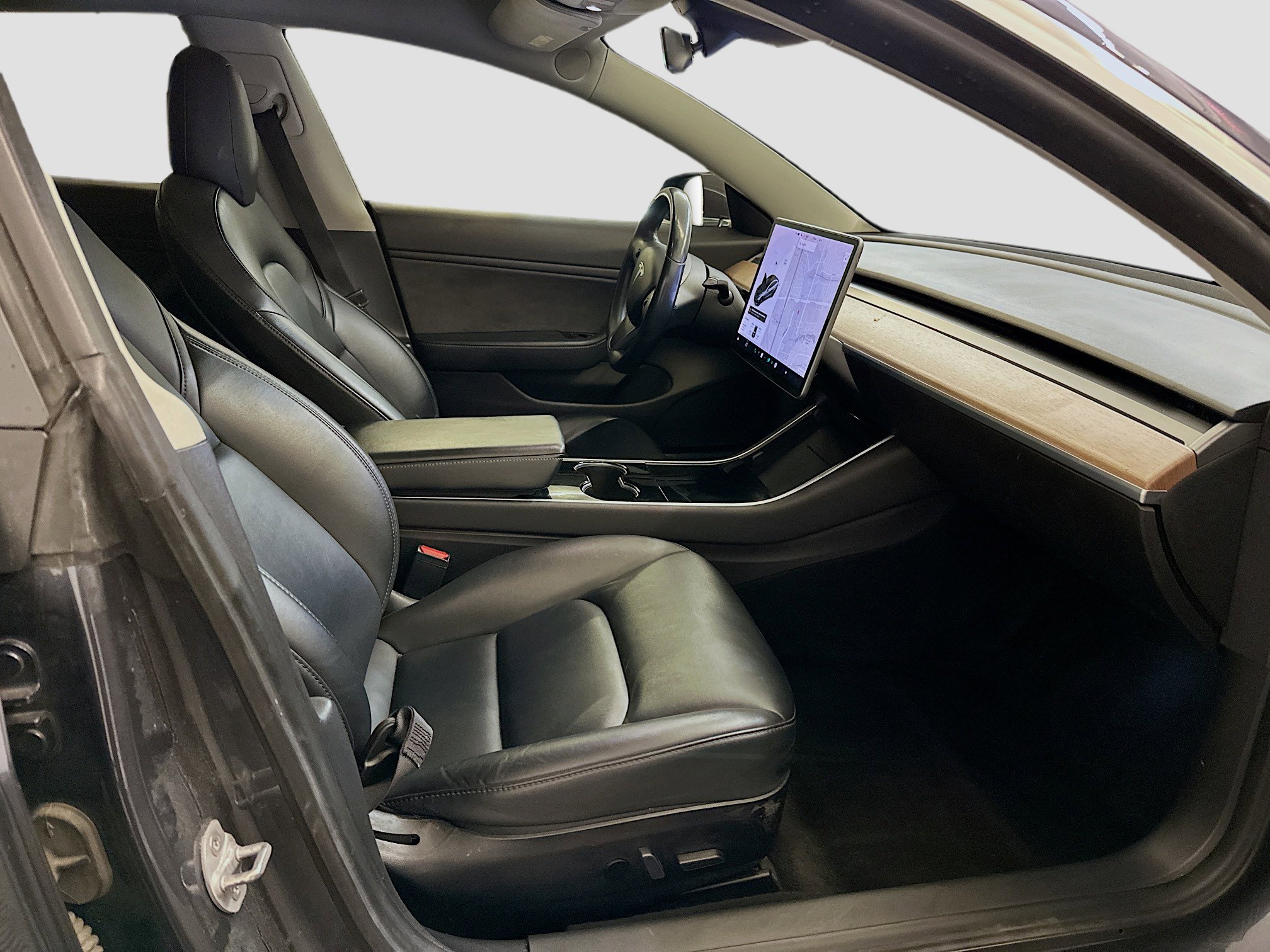 Used 2019 Tesla Model 3 Long Range image 33