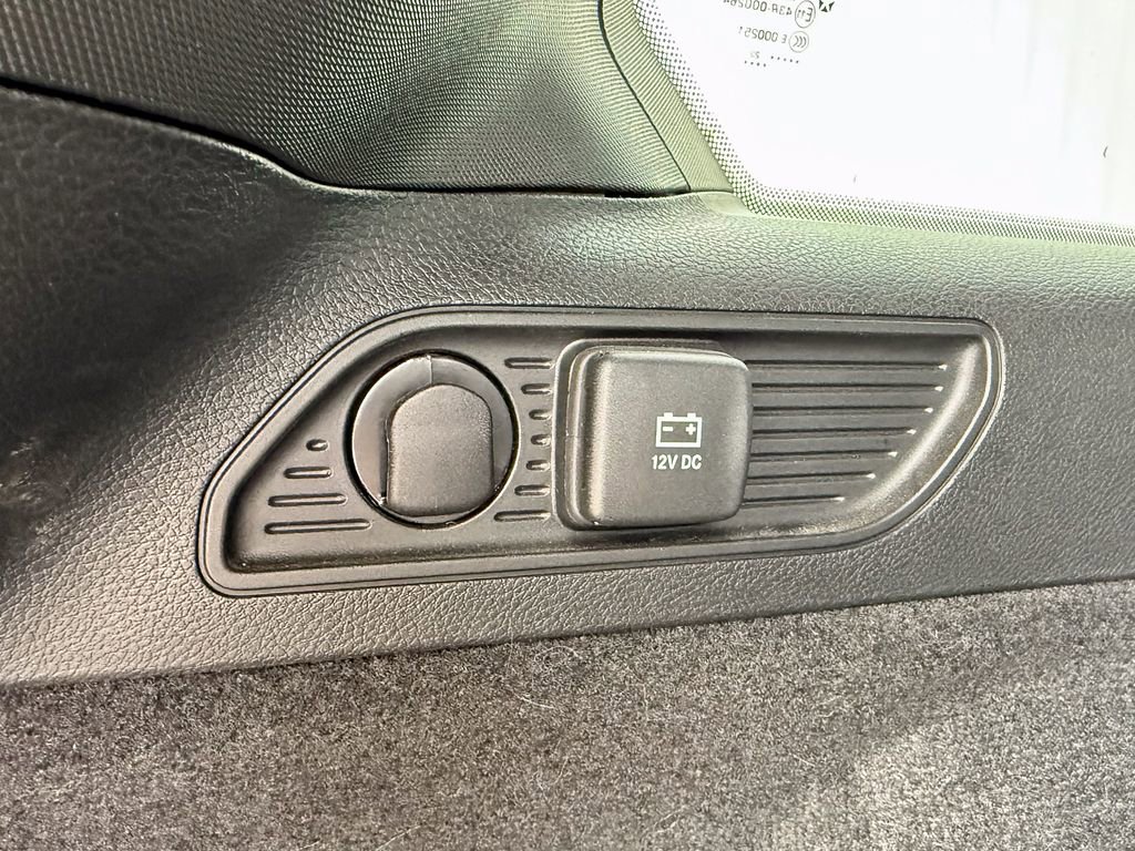 Used 2023 Jeep Grand Cherokee Overland w/ Luxury Tech Group IV image 16