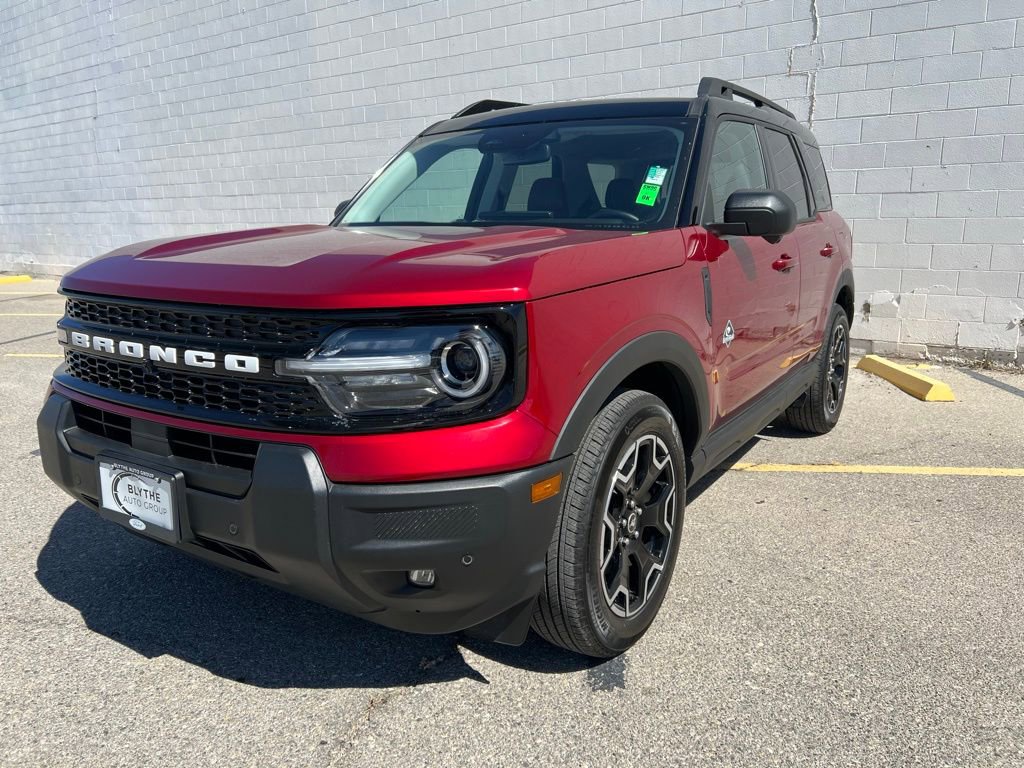 Used 2025 Ford Bronco Sport Outer Banks w/ Outer Banks Tech Package+ image 1
