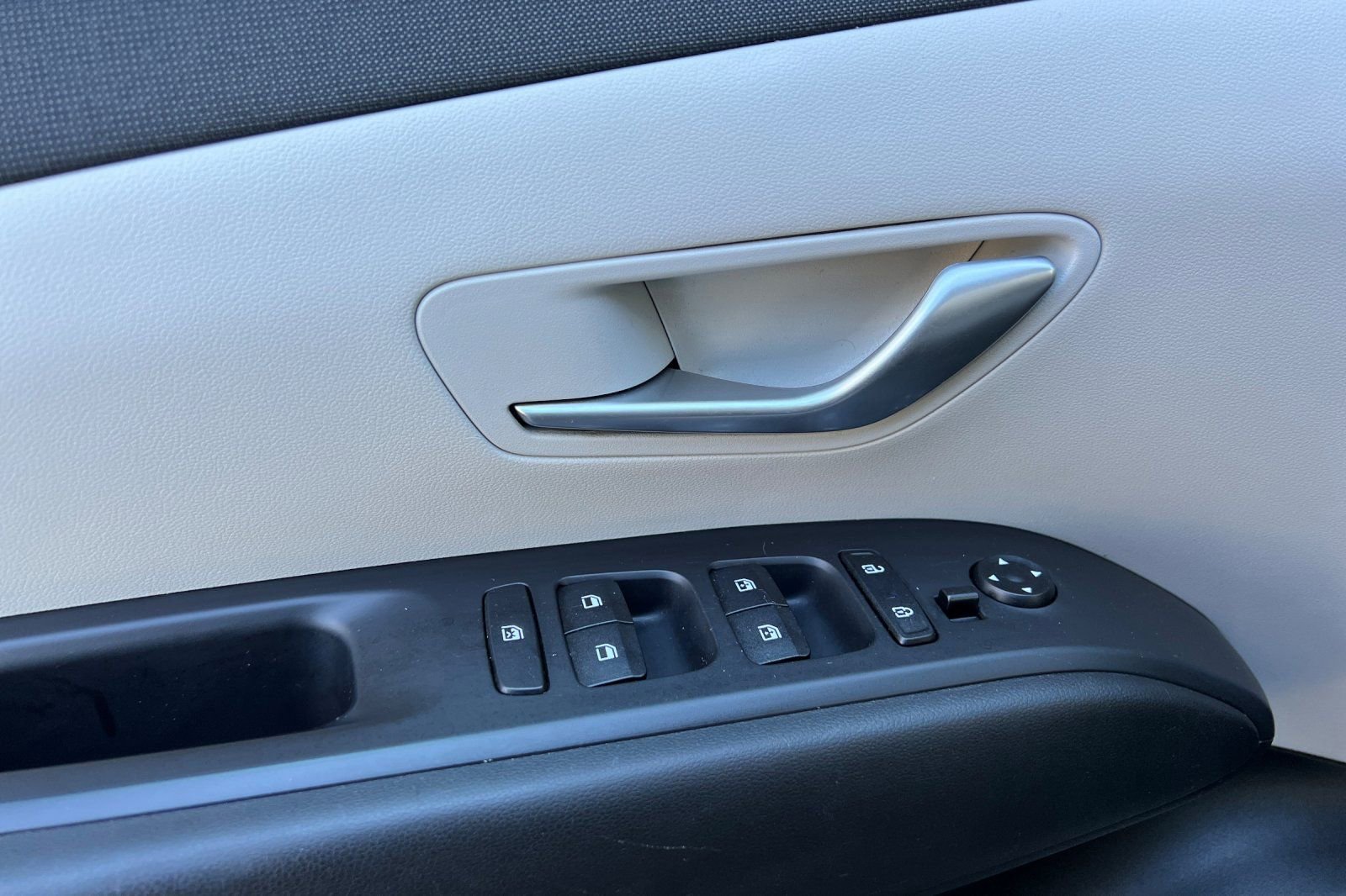 Used 2023 Hyundai Tucson SEL w/ Convenience Package image 12