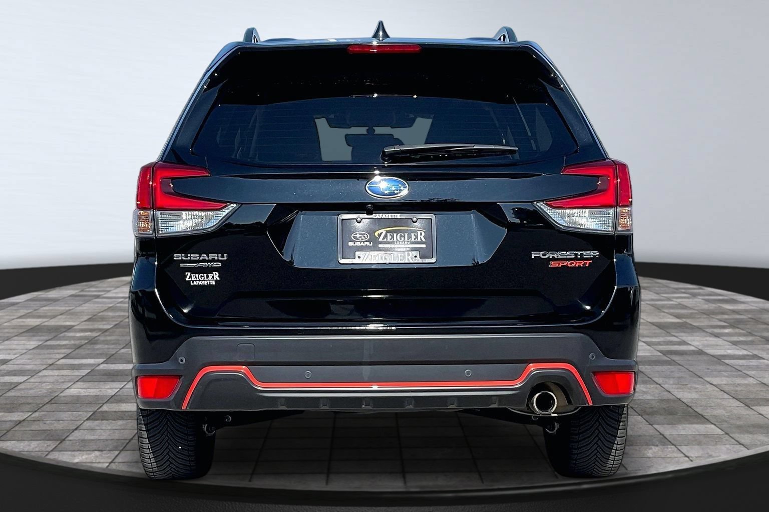 Used 2024 Subaru Forester Sport AWD/4WD image 4