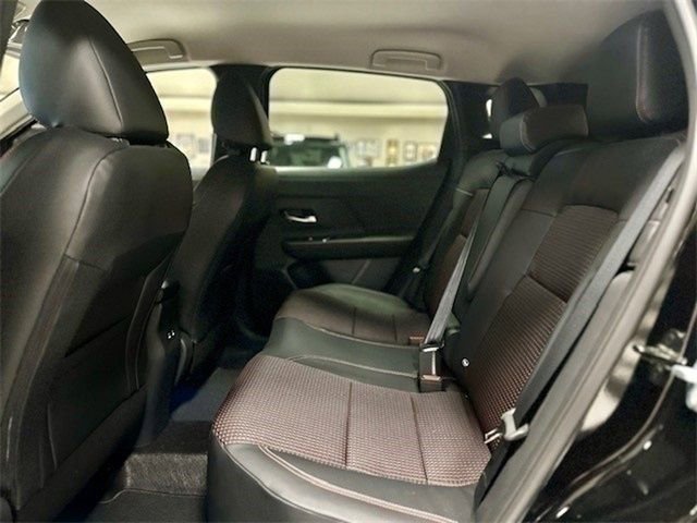 New 2025 Nissan Kicks SR w/ Illumination Package AWD/4WD image 21