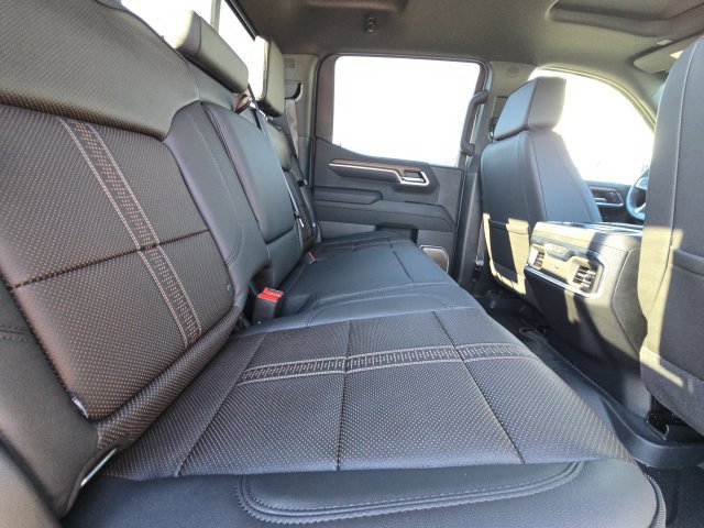Used 2026 Chevrolet Silverado 1500 High Country w/ High Country Premium Package AWD/4WD image 14
