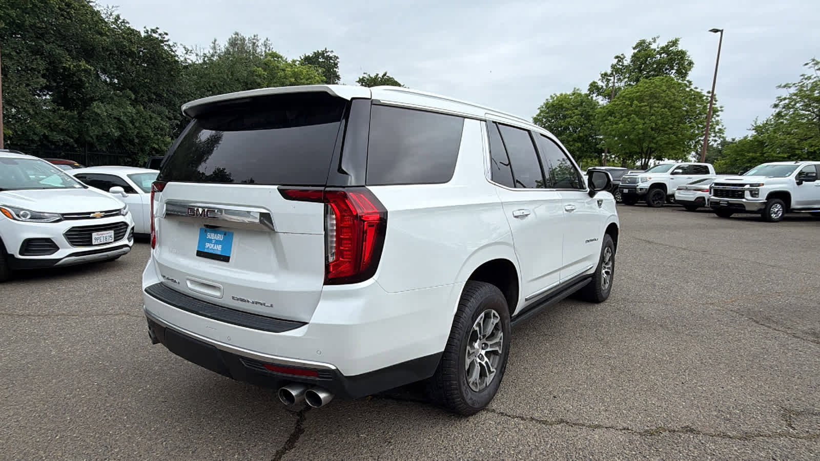 Used 2021 GMC Yukon Denali w/ Denali Ultimate Package AWD/4WD image 5