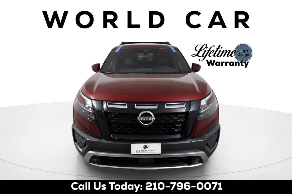 Used 2024 Nissan Pathfinder Rock Creek image 2
