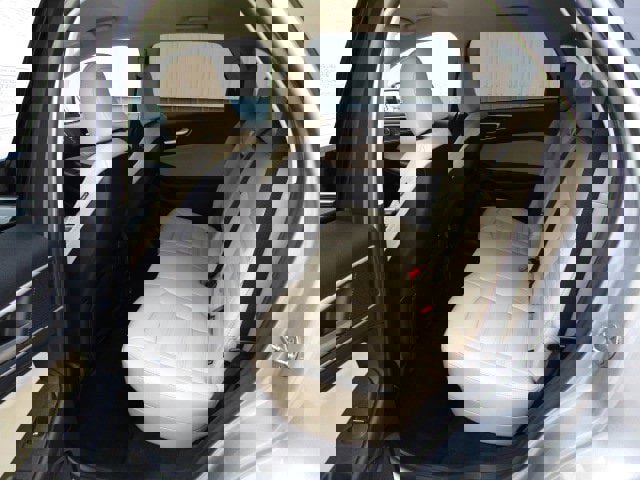 Used 2024 Ford Edge SEL image 10