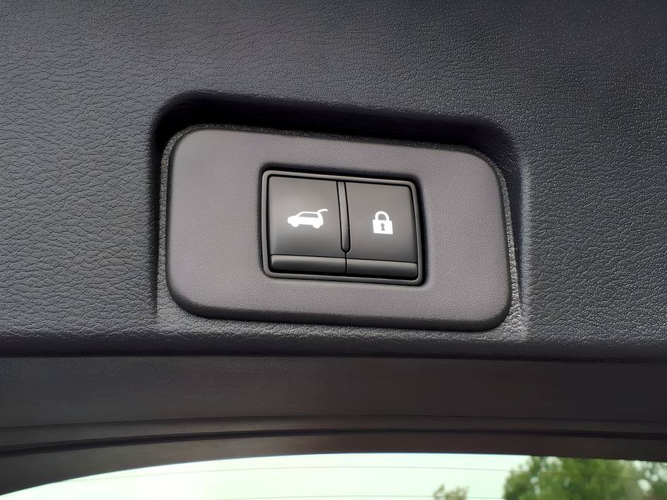 Used 2026 Nissan Rogue Platinum w/ Platinum Premium Package AWD/4WD image 6